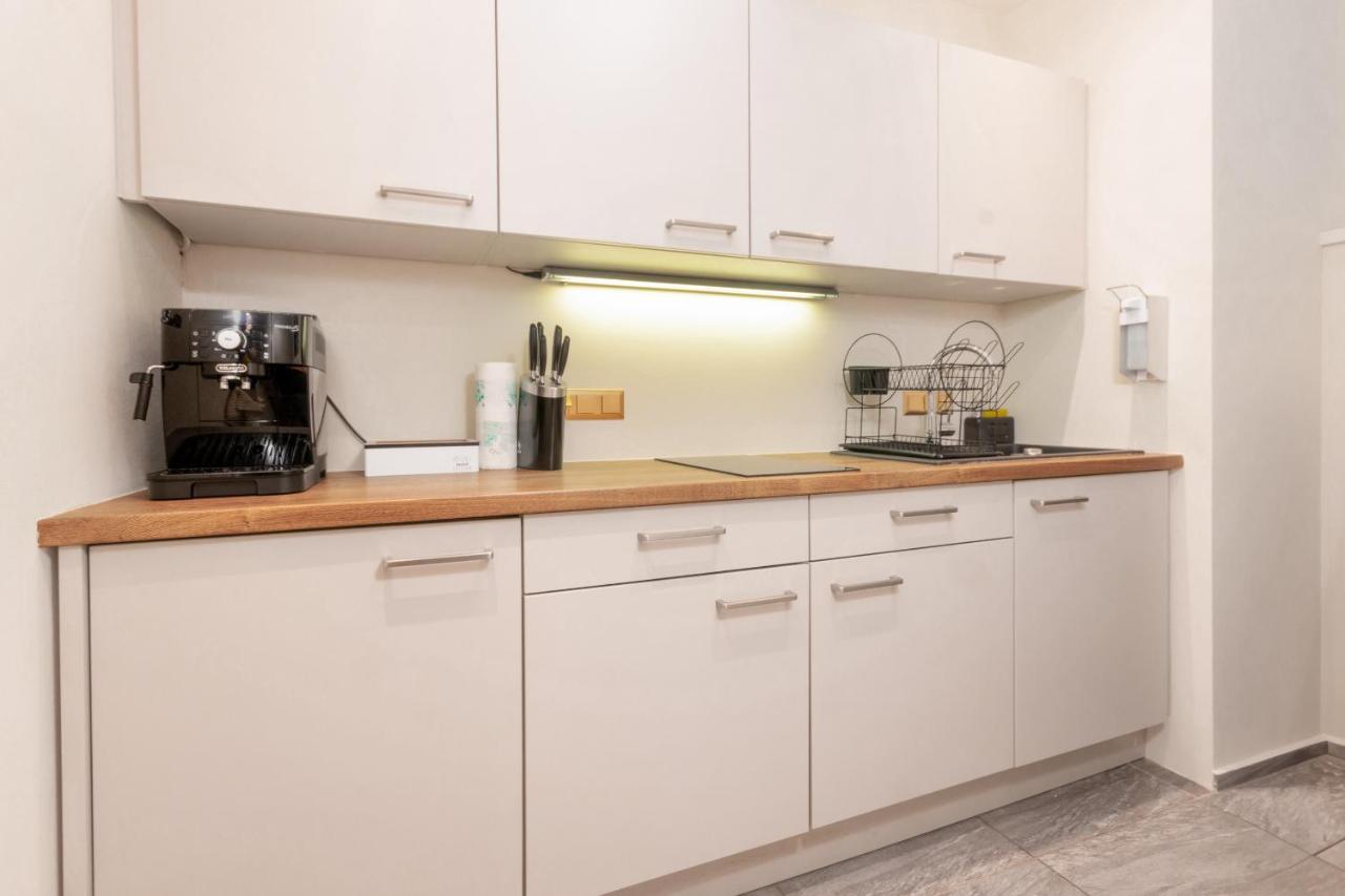 Ferienwohnung Zentral - Netflix - 2 Stoecke - Arbeitsplatz Wien Exterior foto