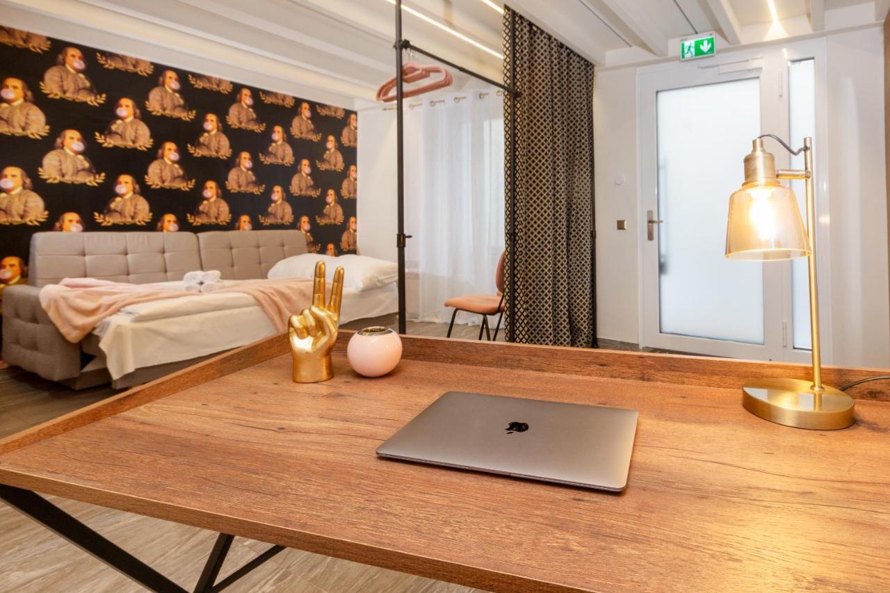 Ferienwohnung Zentral - Netflix - 2 Stoecke - Arbeitsplatz Wien Exterior foto